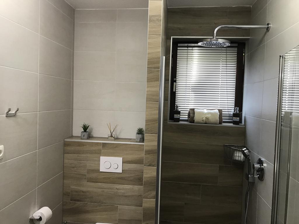 Plitvice Diamond Apartment Korenica Buitenkant foto